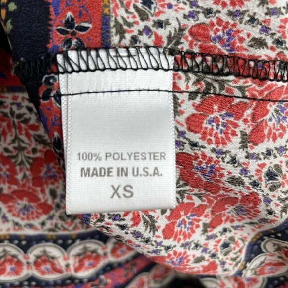 H.I.P. Short Sleeve Floral Blouse Top Size XS EUC - Picture 5 of 5